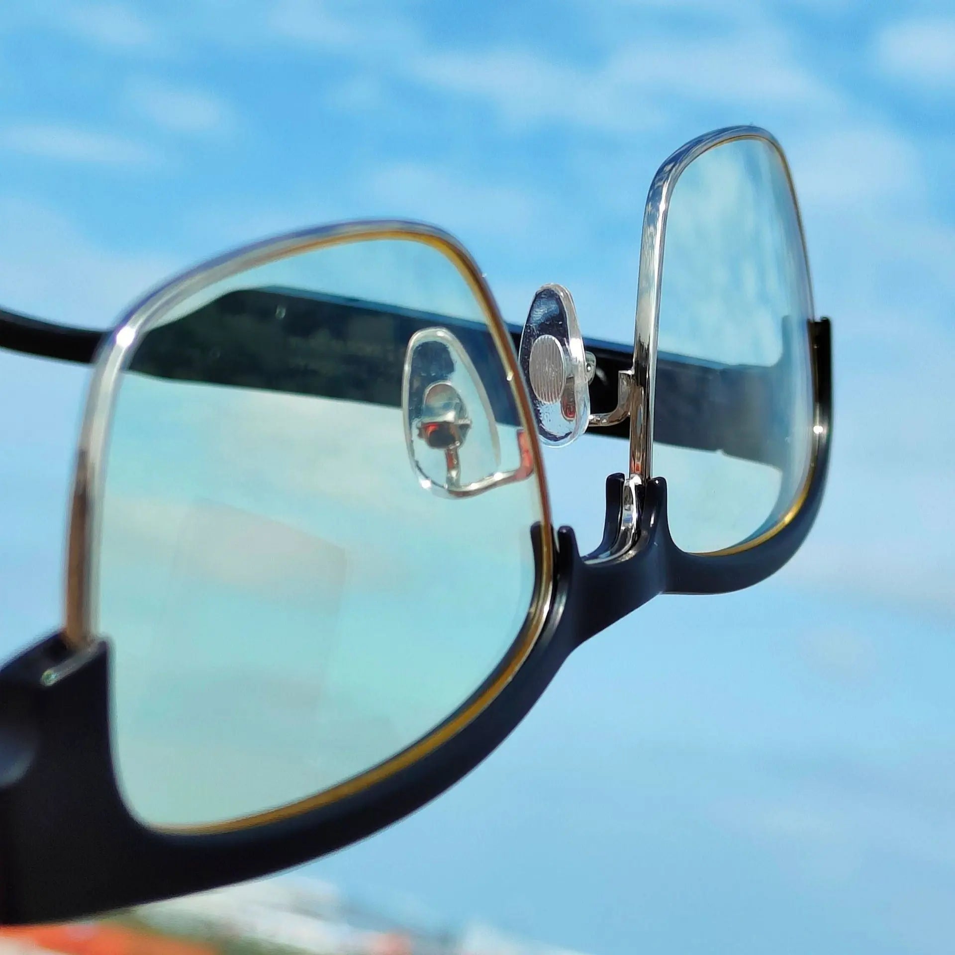 Waterproof Bluetooth Audio Sunglasses with Bone Conduction VYLASA